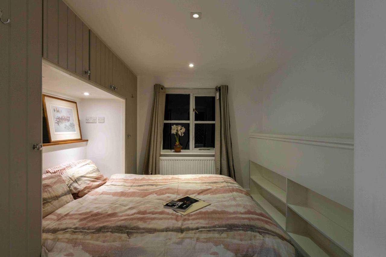 Shared Guest House 5 Mins Walk From Vauxhall And Nine Elms Station With Off-Site Parking Near Us Embassy London Eksteriør billede