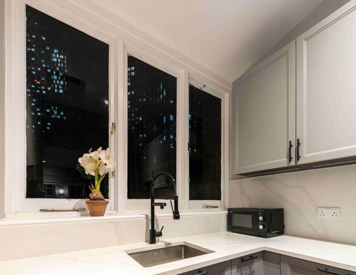 Shared Guest House 5 Mins Walk From Vauxhall And Nine Elms Station With Off-Site Parking Near Us Embassy London Eksteriør billede