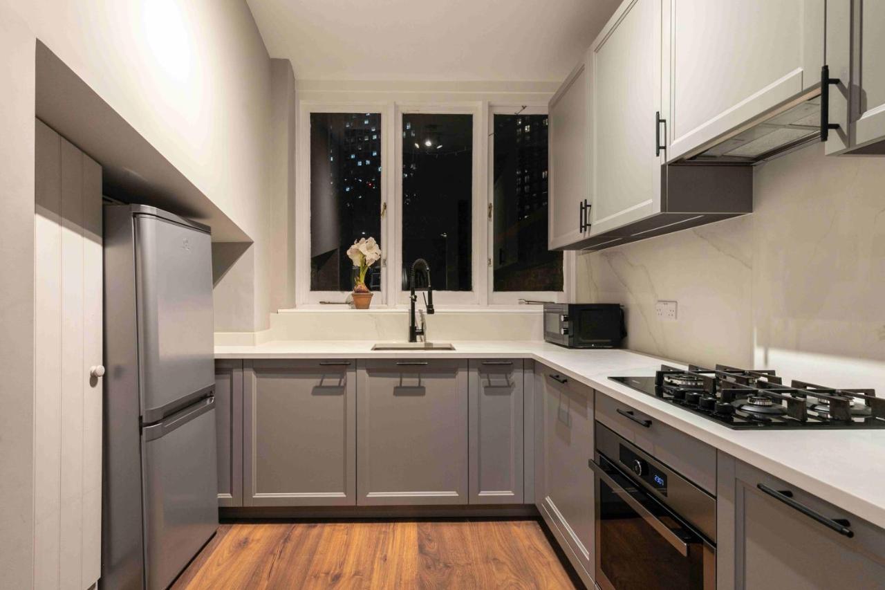 Shared Guest House 5 Mins Walk From Vauxhall And Nine Elms Station With Off-Site Parking Near Us Embassy London Eksteriør billede